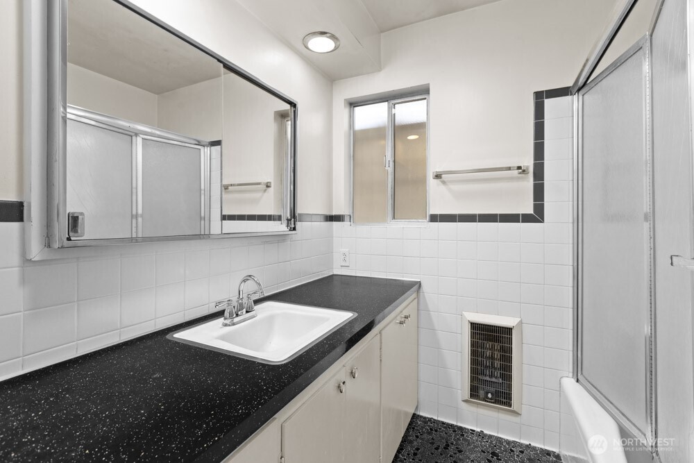 1242 /1244 Browns Point Boulevard , Tacoma, WA 98422