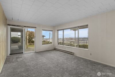 1242 /1244 Browns Point Boulevard , Tacoma, WA 98422 - Photo 25