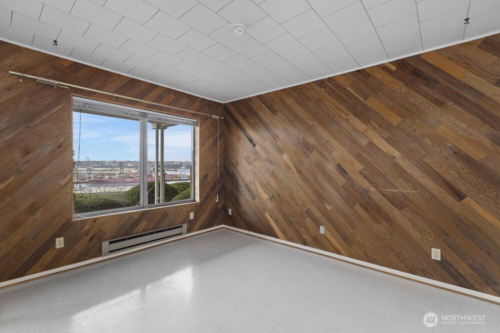 1242 /1244 Browns Point Boulevard , Tacoma, WA 98422