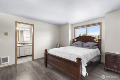 1242 /1244 Browns Point Boulevard , Tacoma, WA 98422 - Photo 35