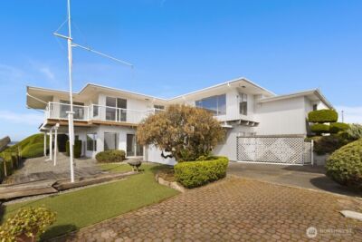 1242 /1244 Browns Point Boulevard , Tacoma, WA 98422 - Photo 4