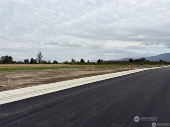 216 W 4th Street , Everson, WA 98247