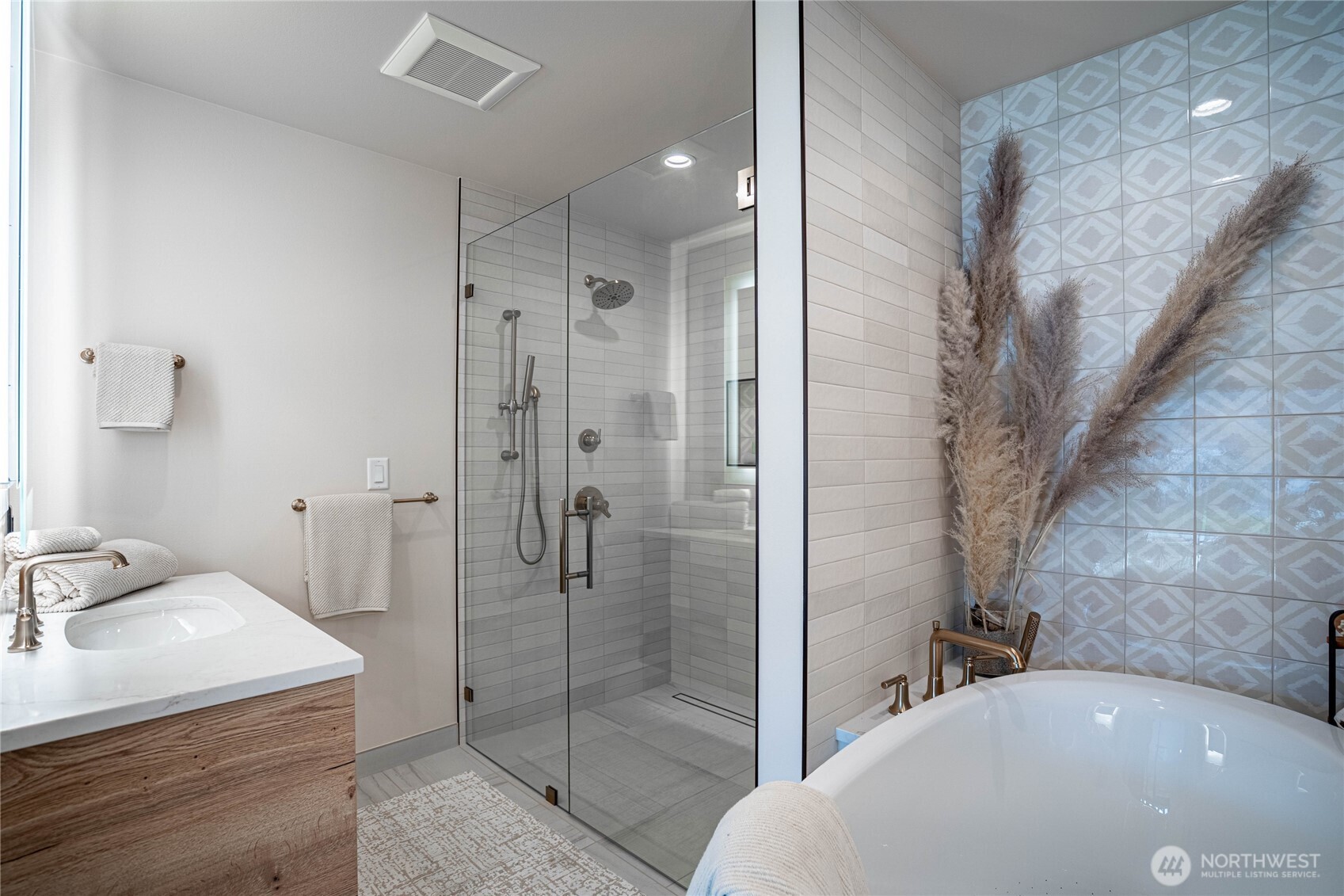 1 Yacinde Court #C1, Manson, WA 98831