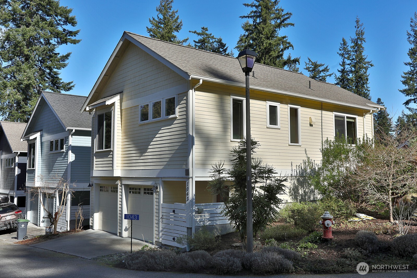 1043 Village Loop , Langley, WA 98260