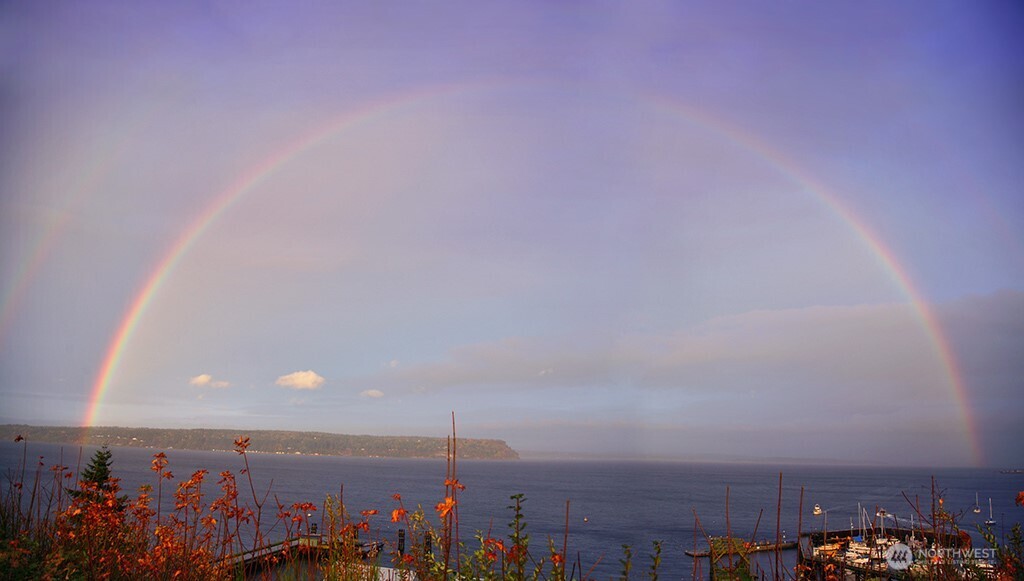 1043 Village Loop , Langley, WA 98260