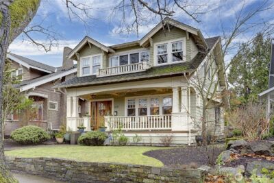 2221 22nd Avenue E, Seattle, WA 98112