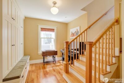 2221 22nd Avenue E, Seattle, WA 98112 - Photo 11