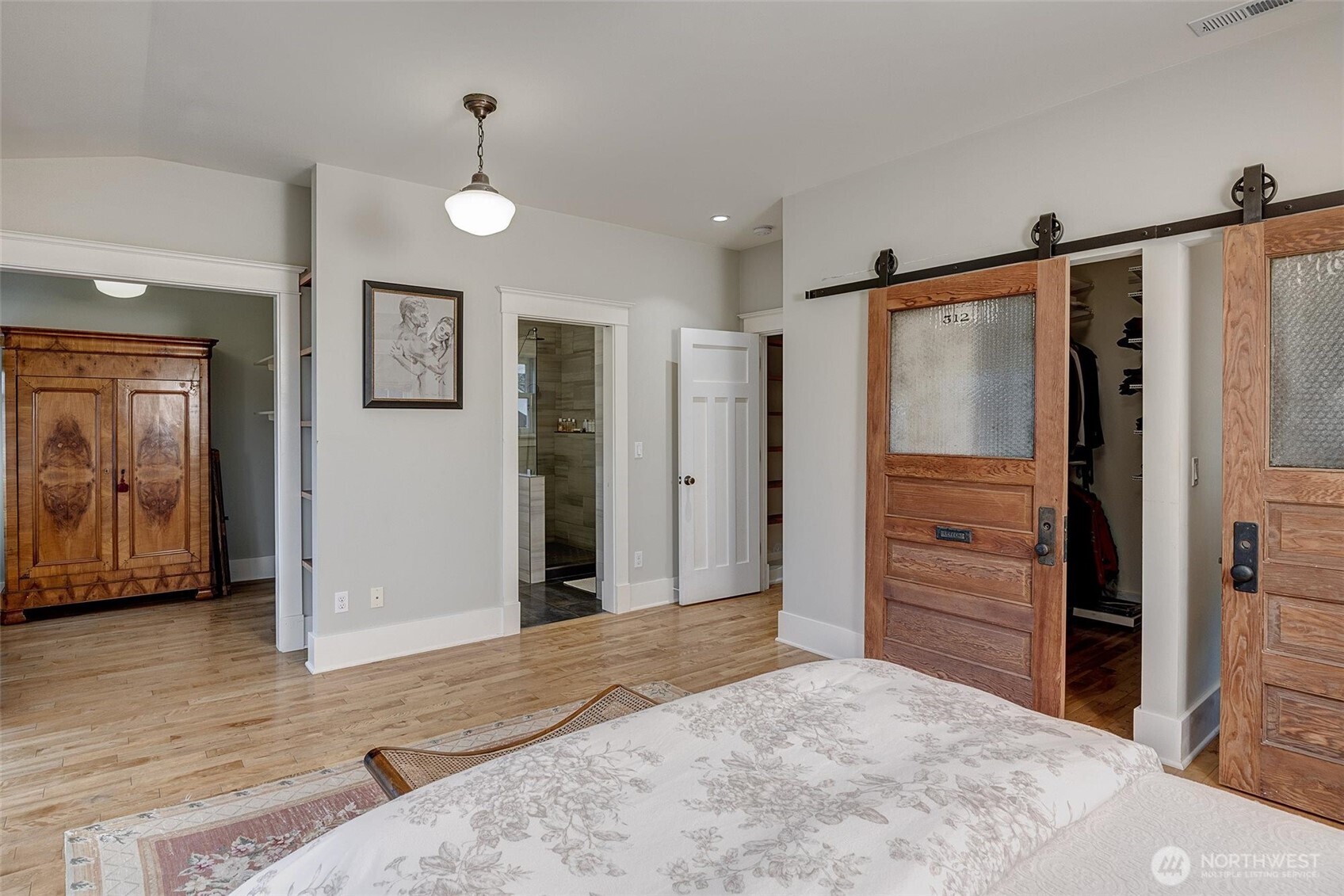 2221 22nd Avenue E, Seattle, WA 98112