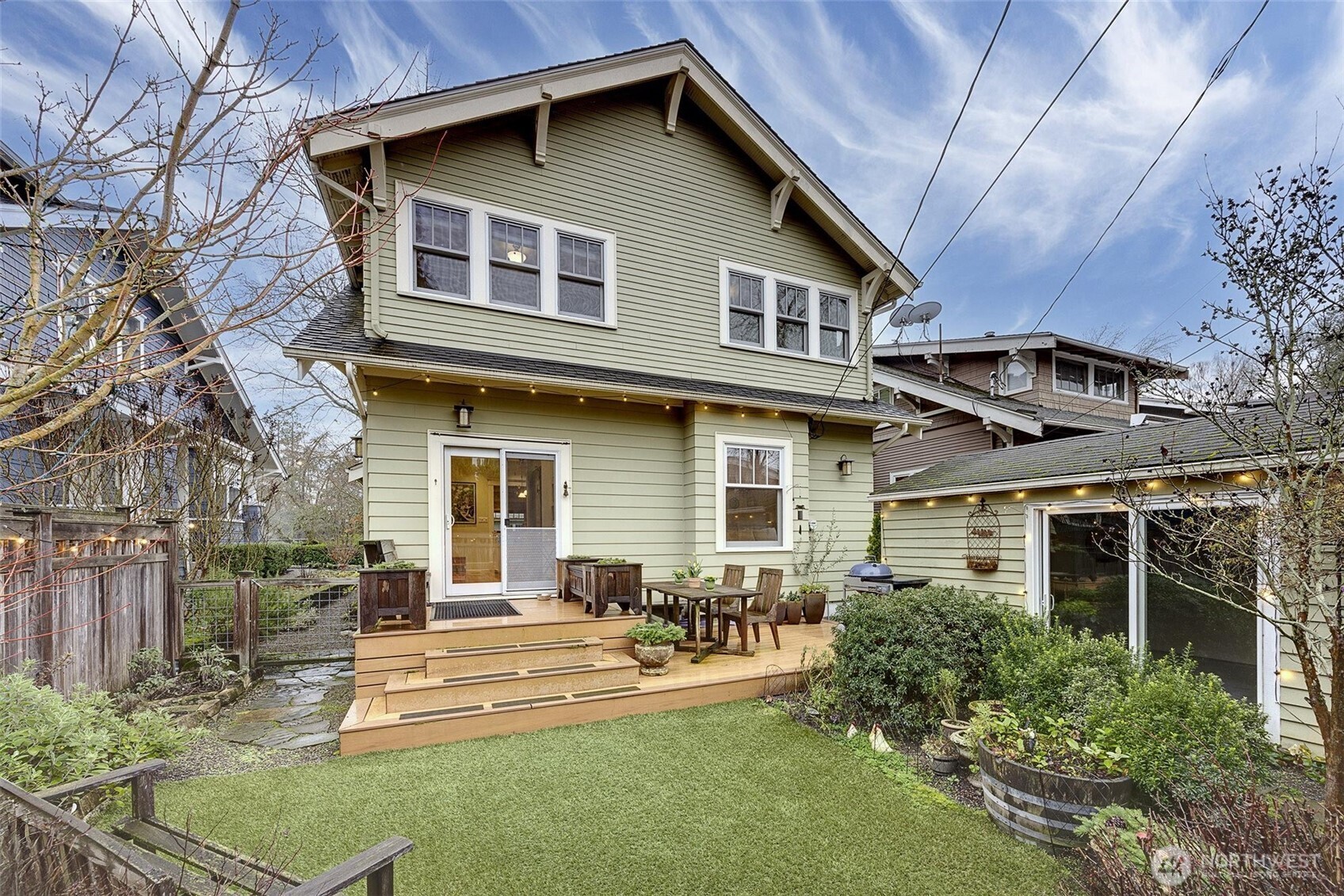 2221 22nd Avenue E, Seattle, WA 98112