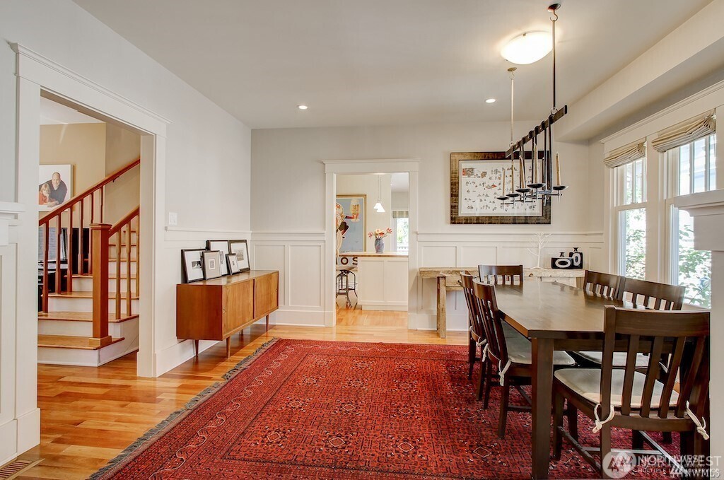 2221 22nd Avenue E, Seattle, WA 98112