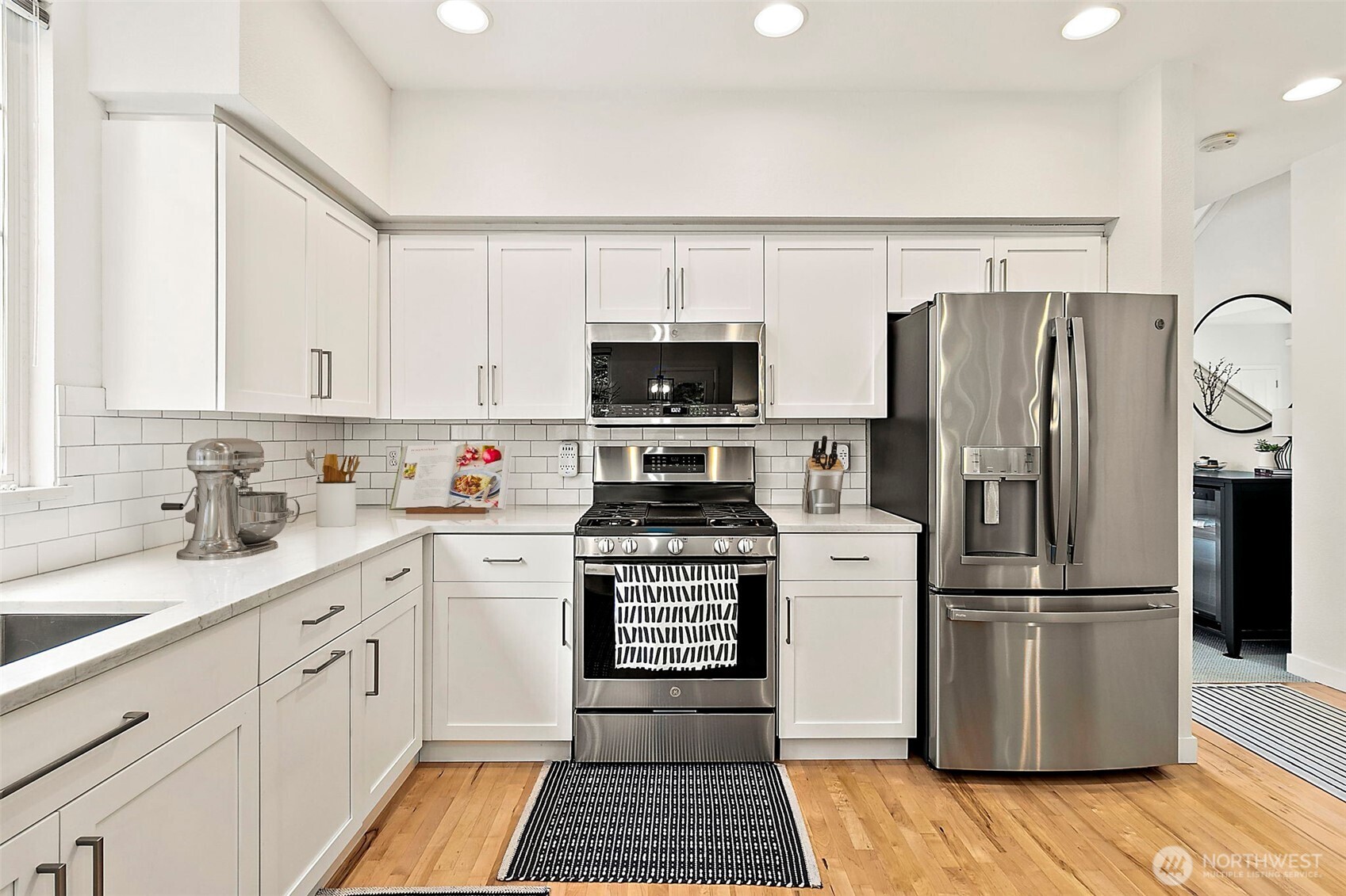 6731 161st Avenue SE #B, Bellevue, WA 98006