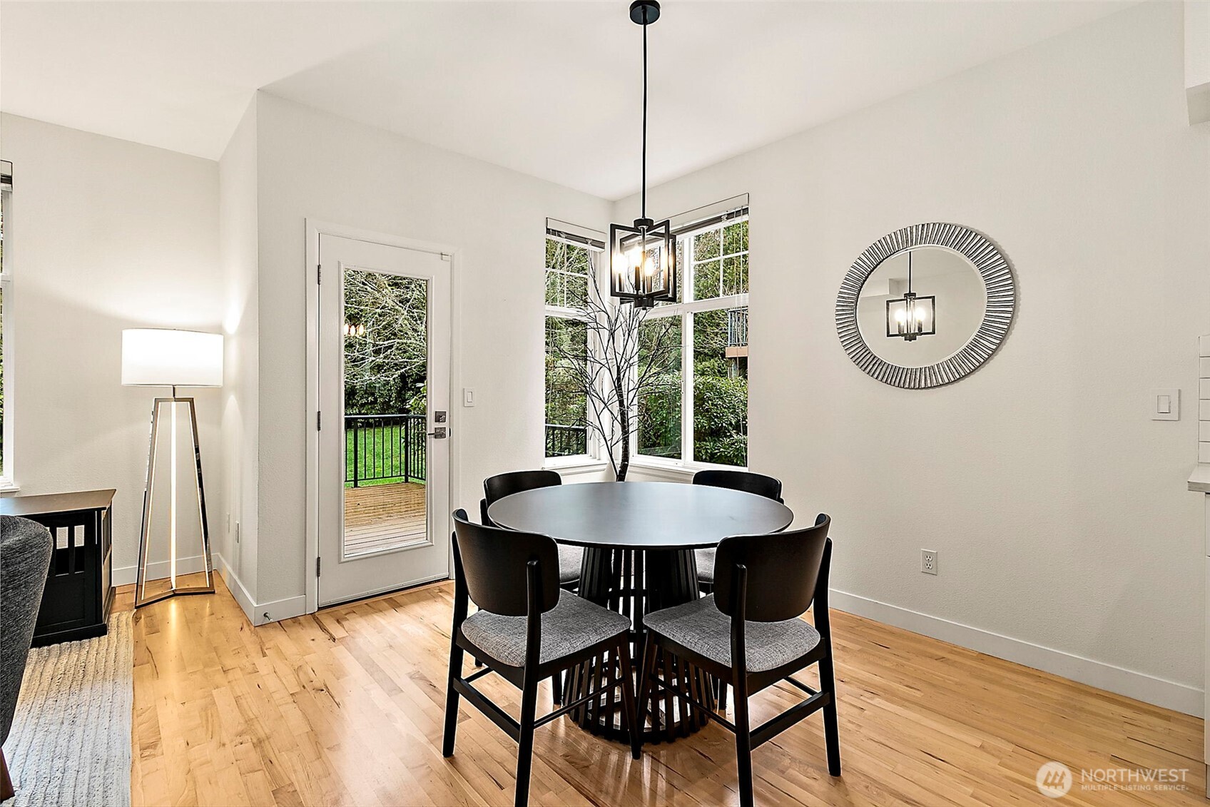 6731 161st Avenue SE #B, Bellevue, WA 98006