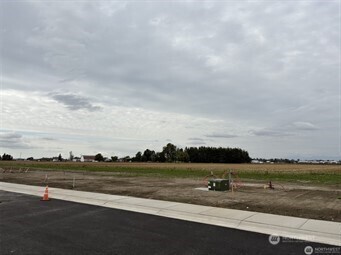 420 W 4th Street , Everson, WA 98247