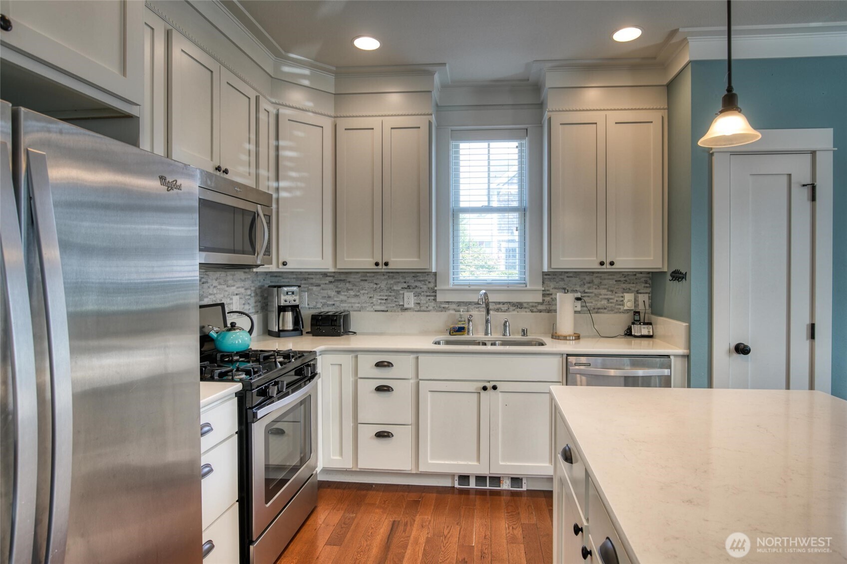 38 W Myrtle Lane , Pacific Beach, WA 98571