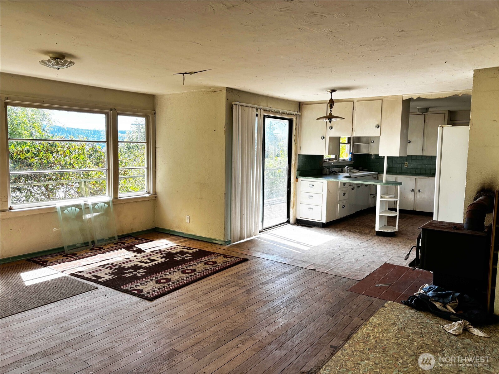 1030 Linger Longer Road , Quilcene, WA 98376