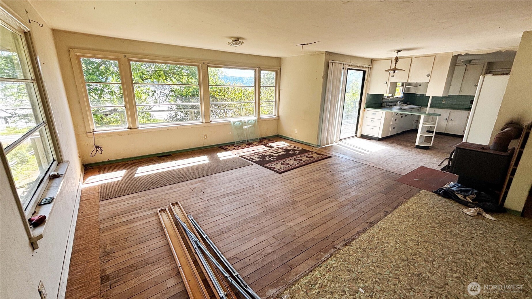 1030 Linger Longer Road , Quilcene, WA 98376