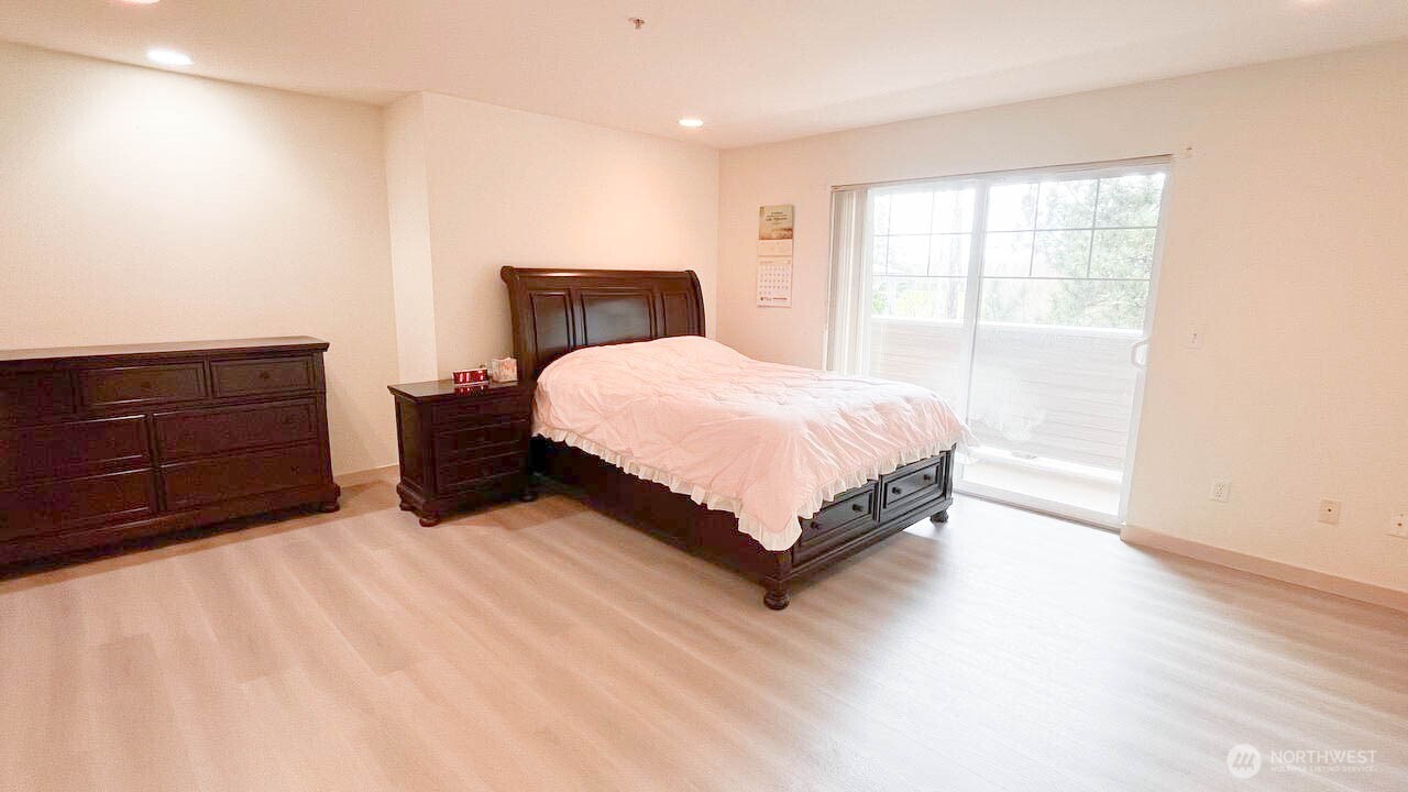 1001 W Casino Road #G303, Everett, WA 98204