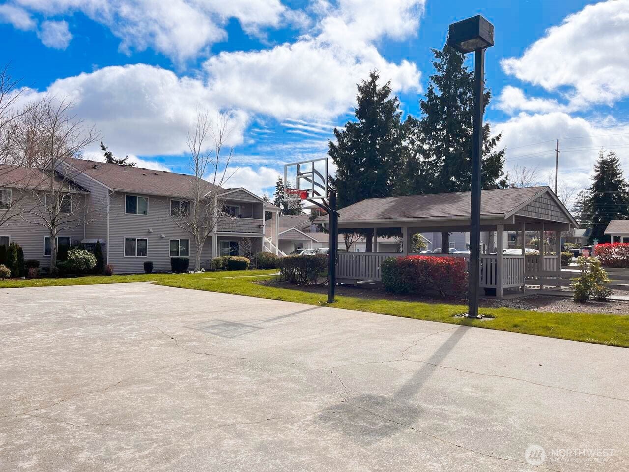 1001 W Casino Road #G303, Everett, WA 98204