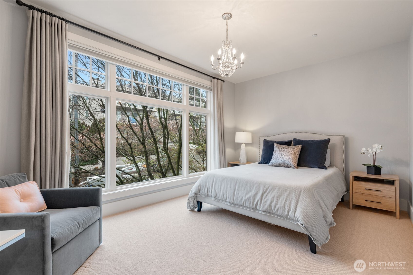 1 Ward Street #C, Seattle, WA 98109