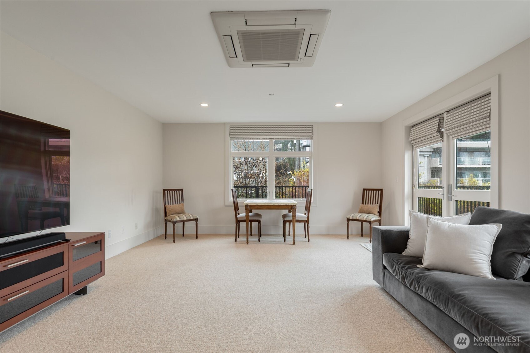 1 Ward Street #C, Seattle, WA 98109