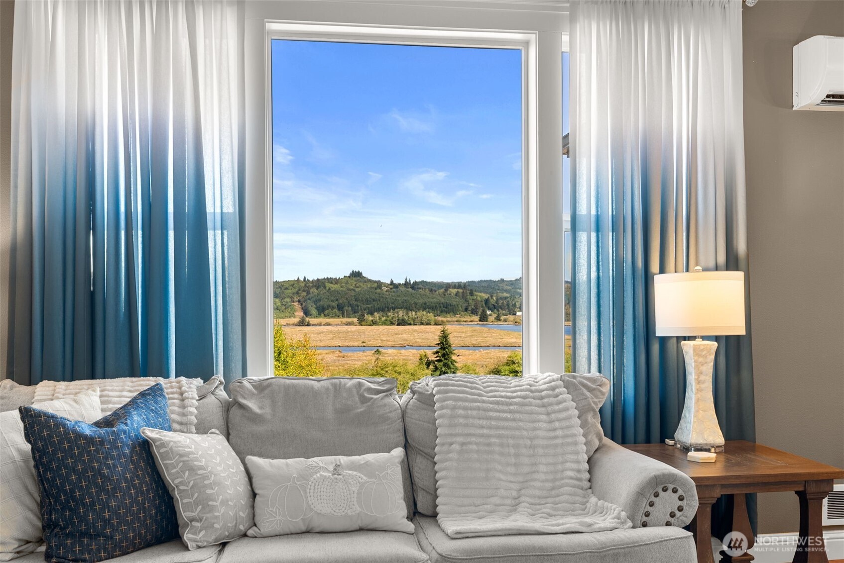 1480 Pacific Avenue , Raymond, WA 98577