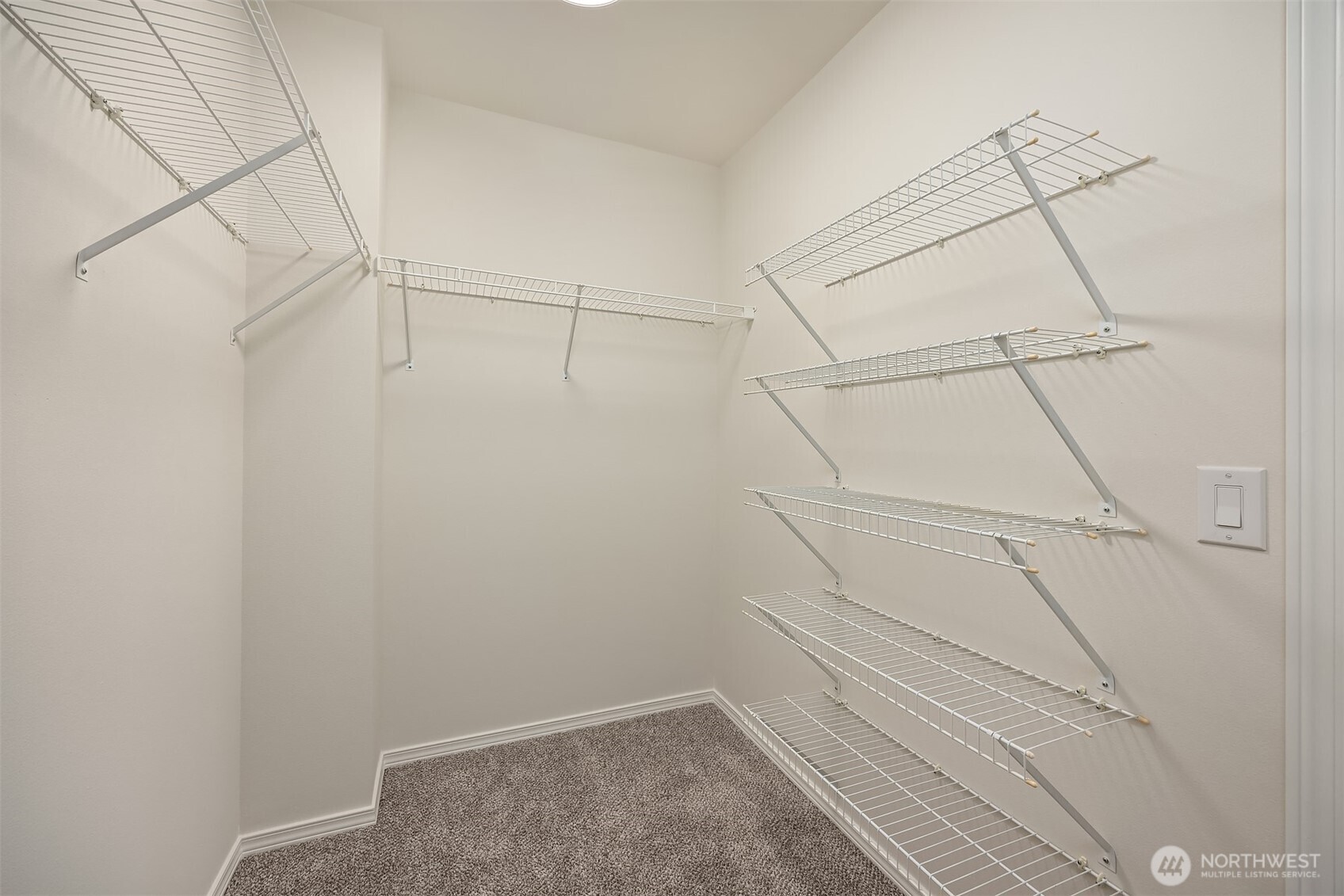 21507 42nd Avenue S #H1, SeaTac, WA 98198