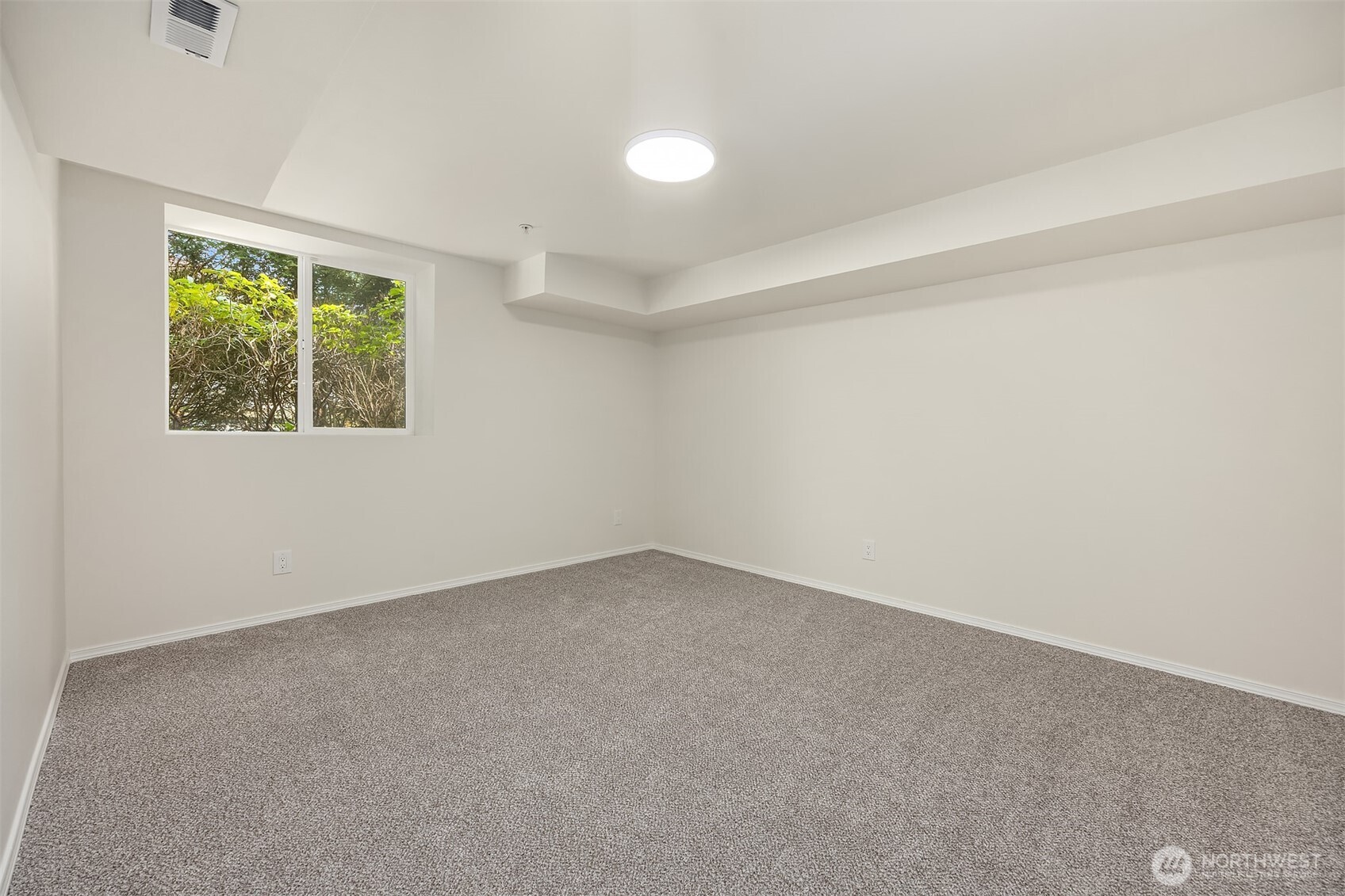 21507 42nd Avenue S #H1, SeaTac, WA 98198
