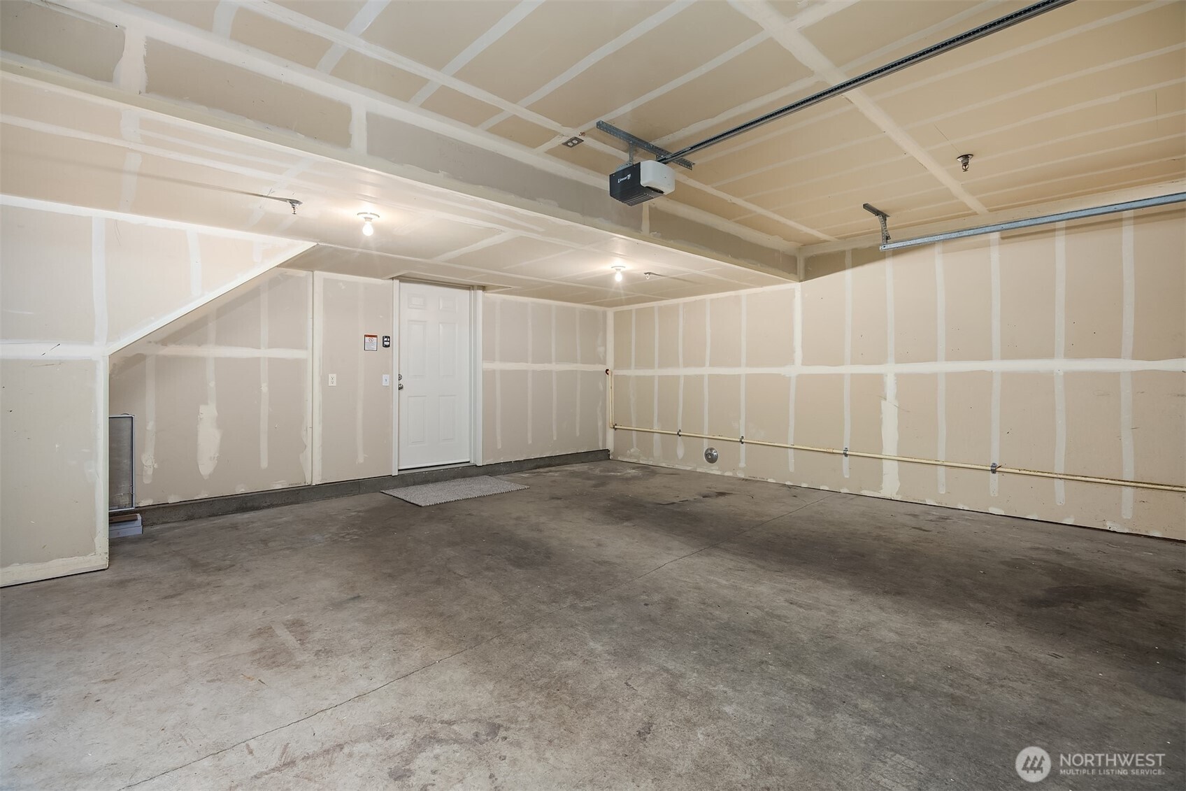 21507 42nd Avenue S #H1, SeaTac, WA 98198