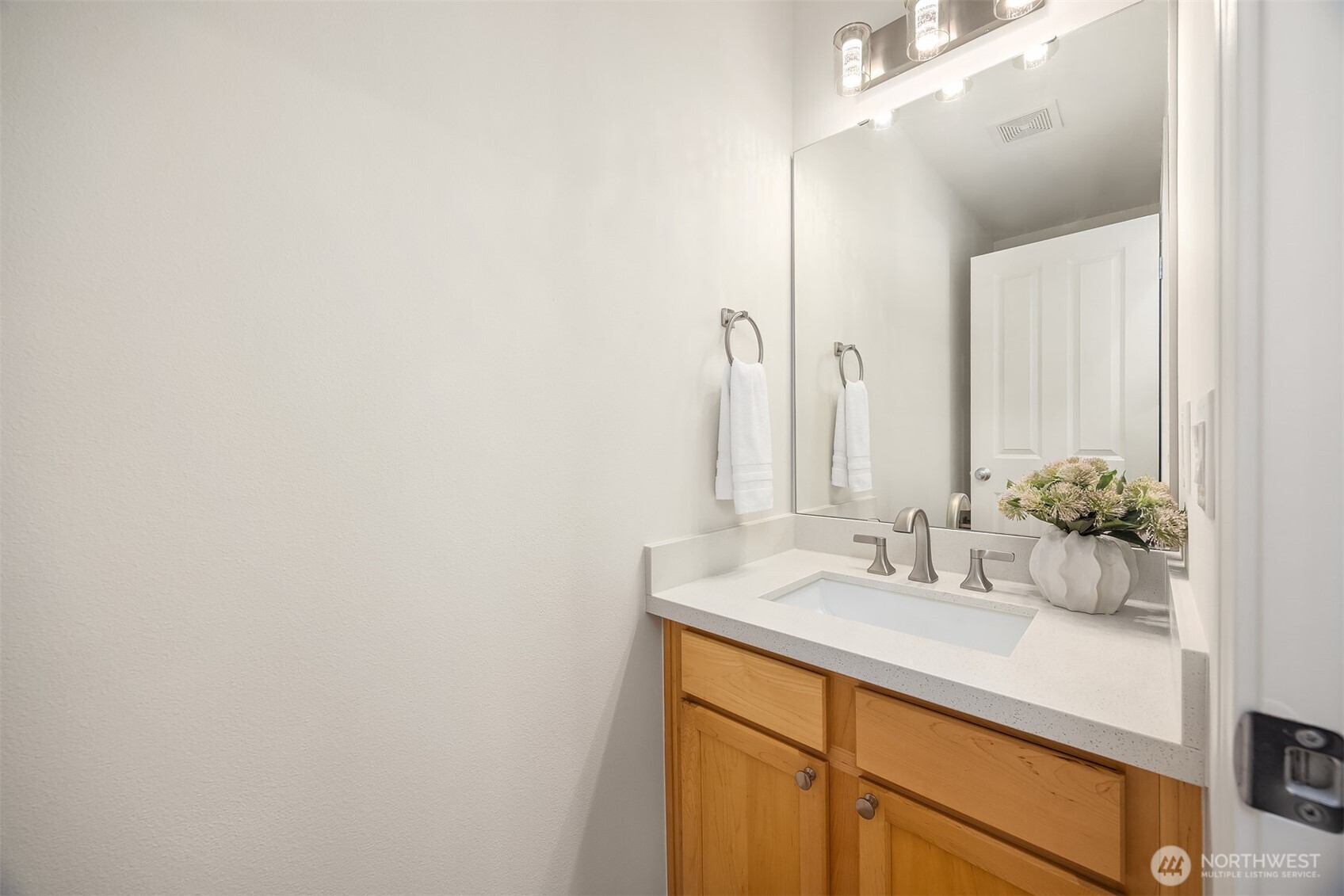 21507 42nd Avenue S #H1, SeaTac, WA 98198
