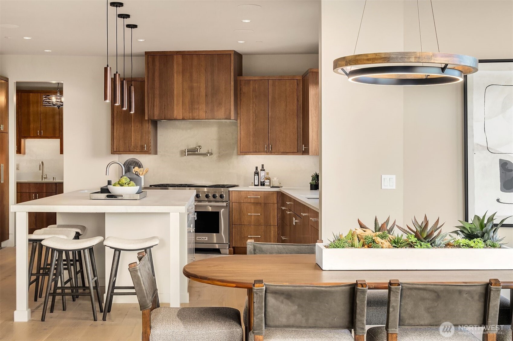 9630 SE 5th Street , Bellevue, WA 98004