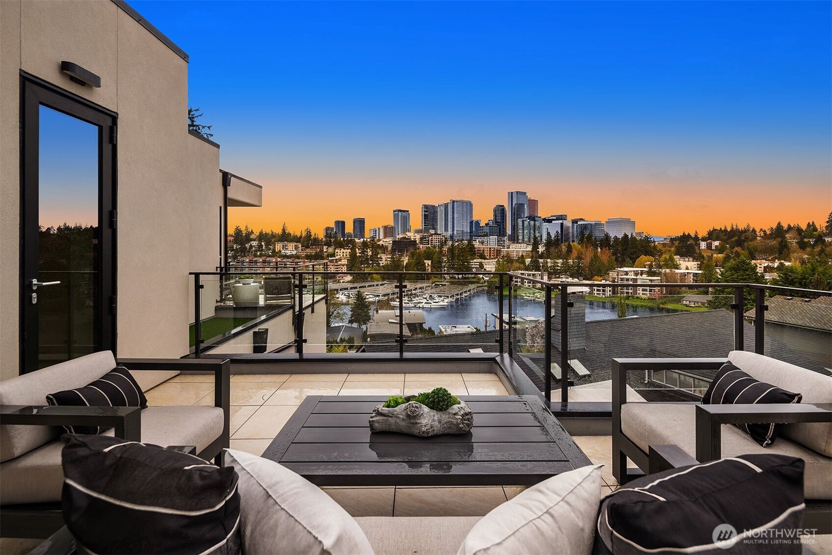 9630 SE 5th Street , Bellevue, WA 98004