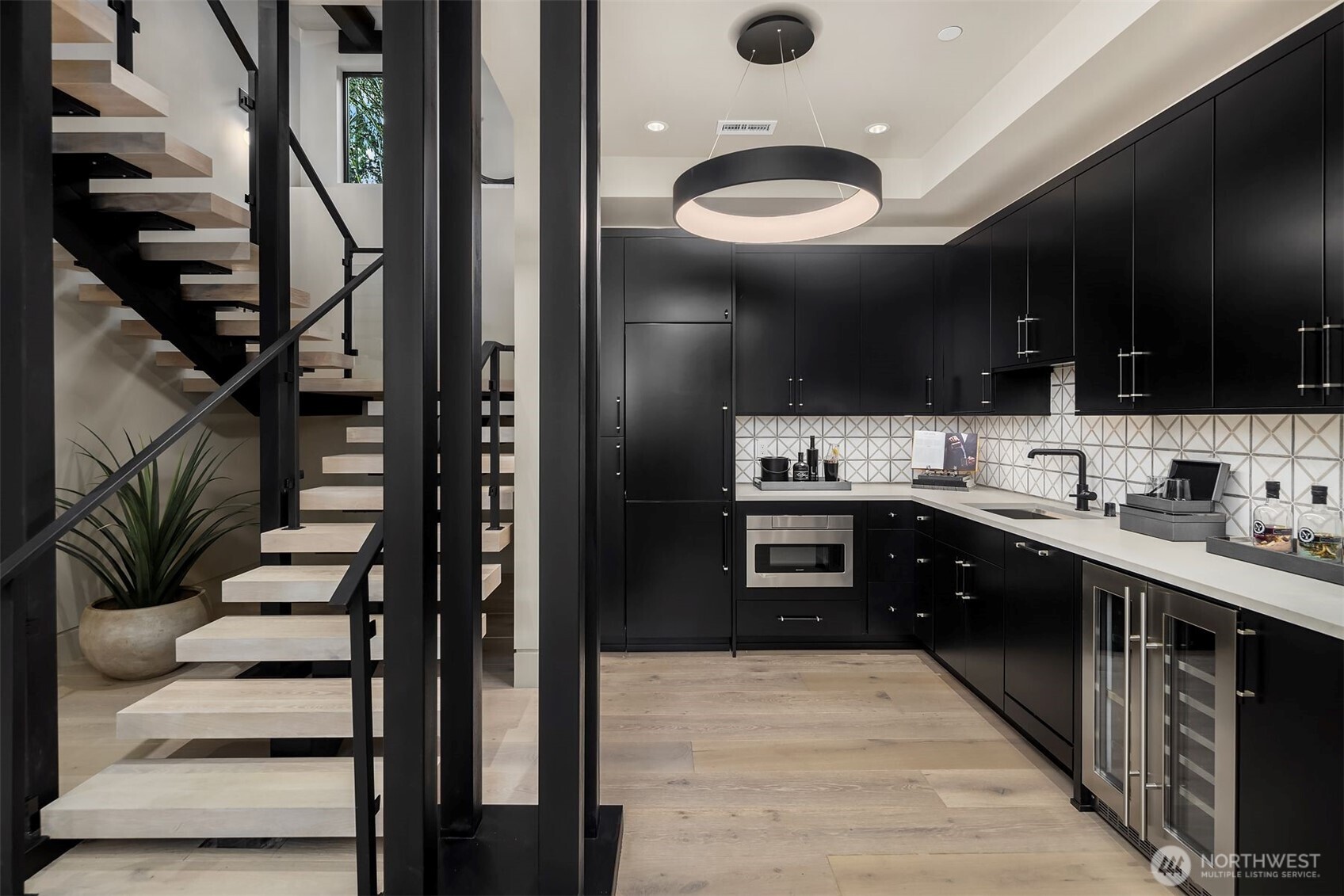 9630 SE 5th Street , Bellevue, WA 98004