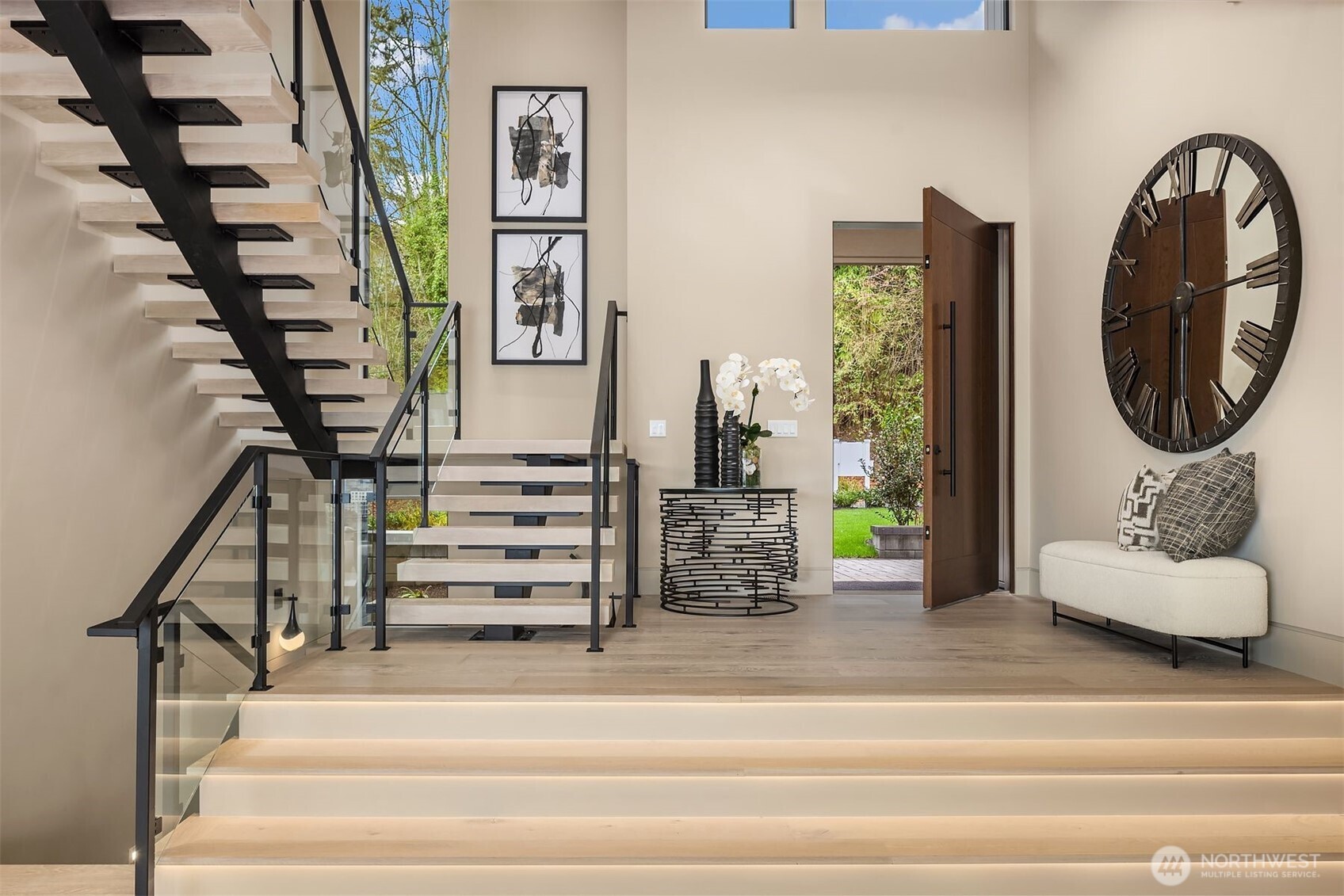 9630 SE 5th Street , Bellevue, WA 98004