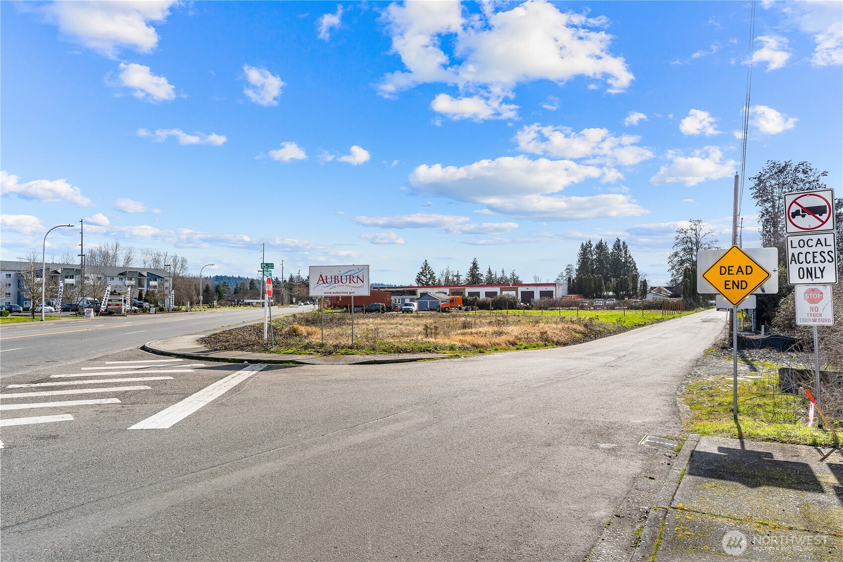 4735 Auburn Way N, Auburn, WA 98002