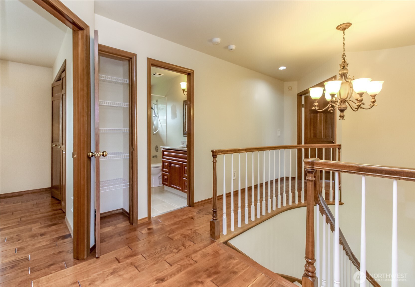 33615 7th Place SW, Federal Way, WA 98023