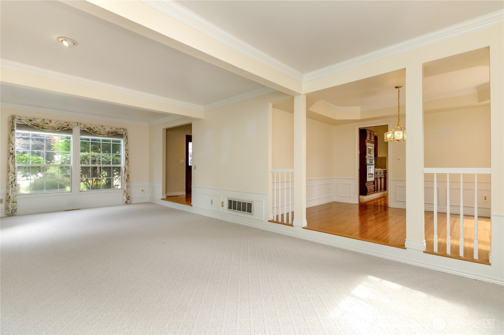 33615 7th Place SW, Federal Way, WA 98023