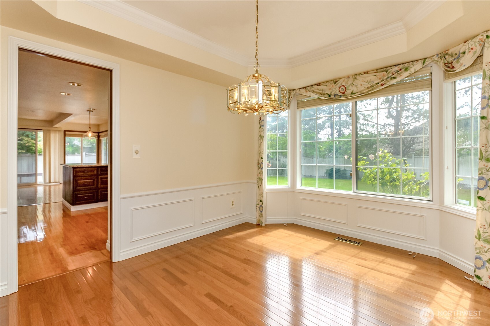 33615 7th Place SW, Federal Way, WA 98023