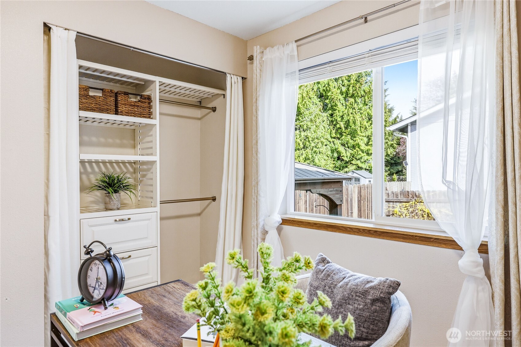 19188 Megger Circle NE, Poulsbo, WA 98370