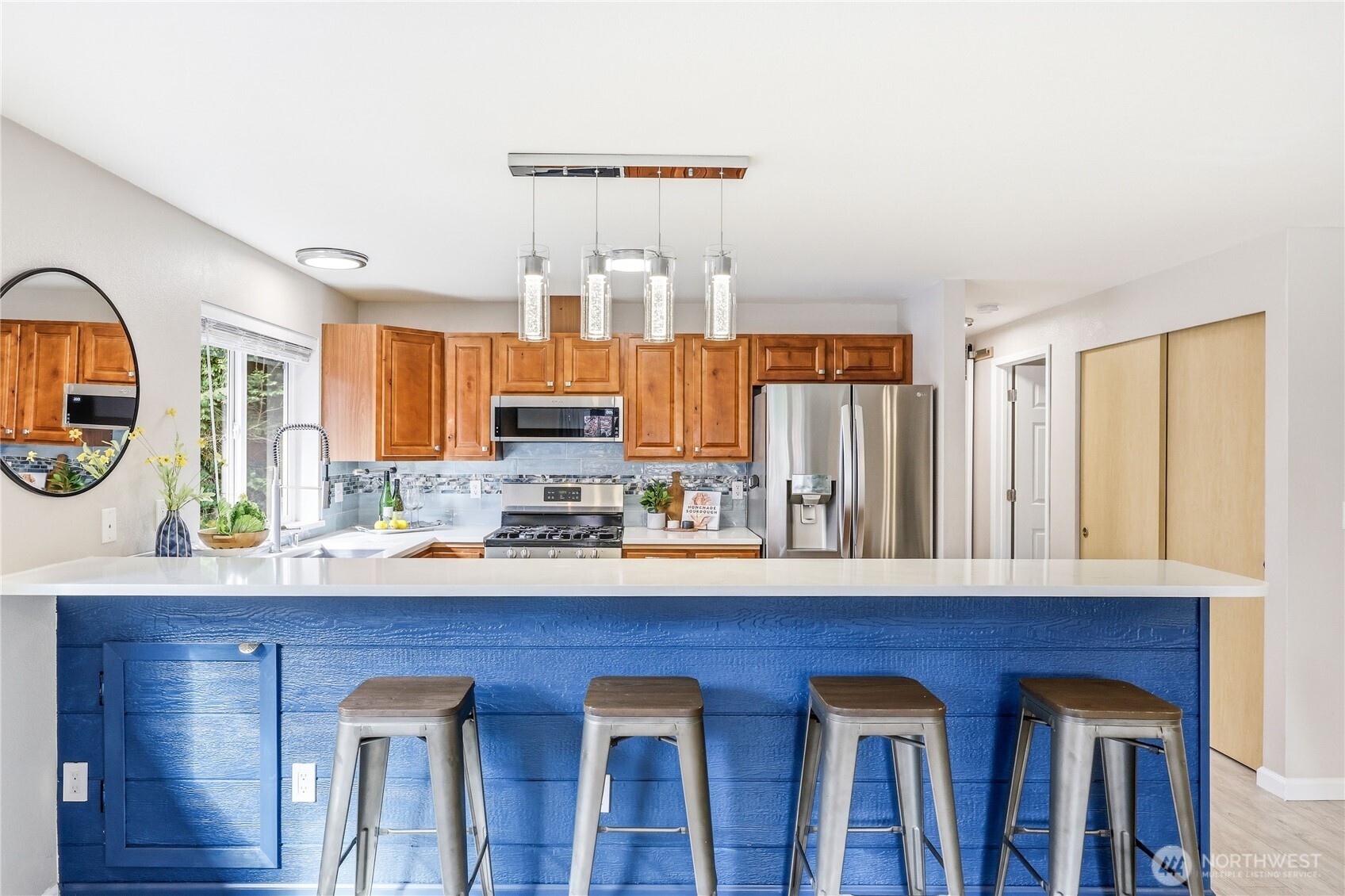 19188 Megger Circle NE, Poulsbo, WA 98370