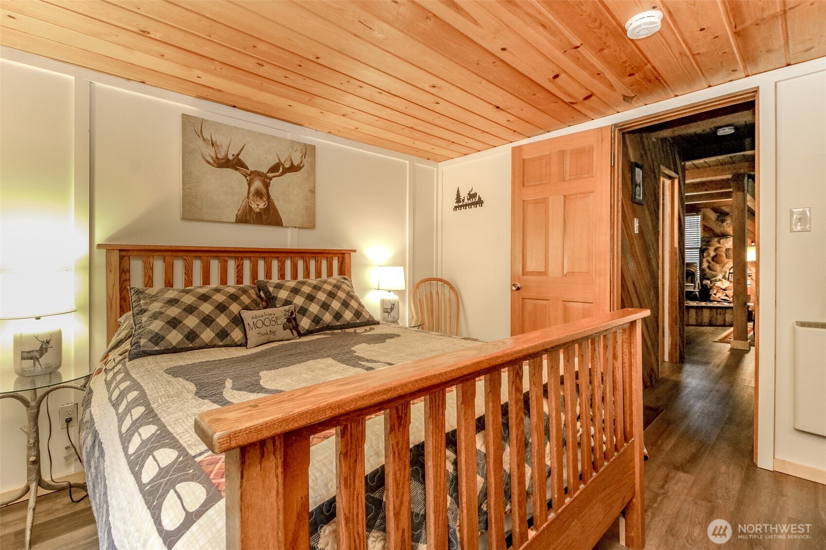 101 Mountain View Dr , Ashford, WA 98304