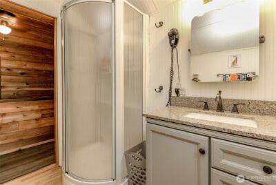 101 Mountain View Dr , Ashford, WA 98304 - Photo 19