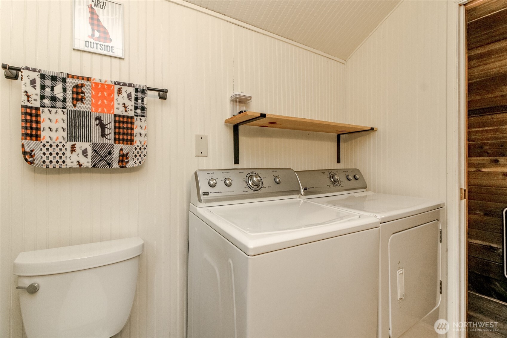 101 Mountain View Dr , Ashford, WA 98304