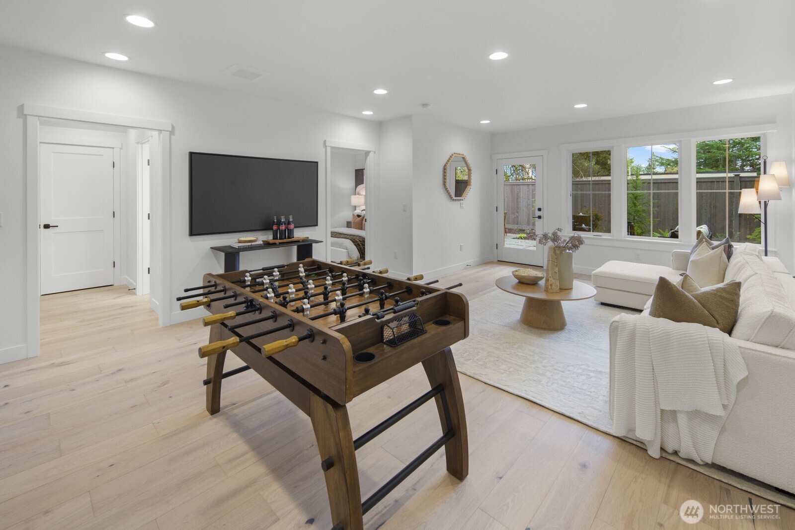 208 35th Avenue E, Seattle, WA 98112