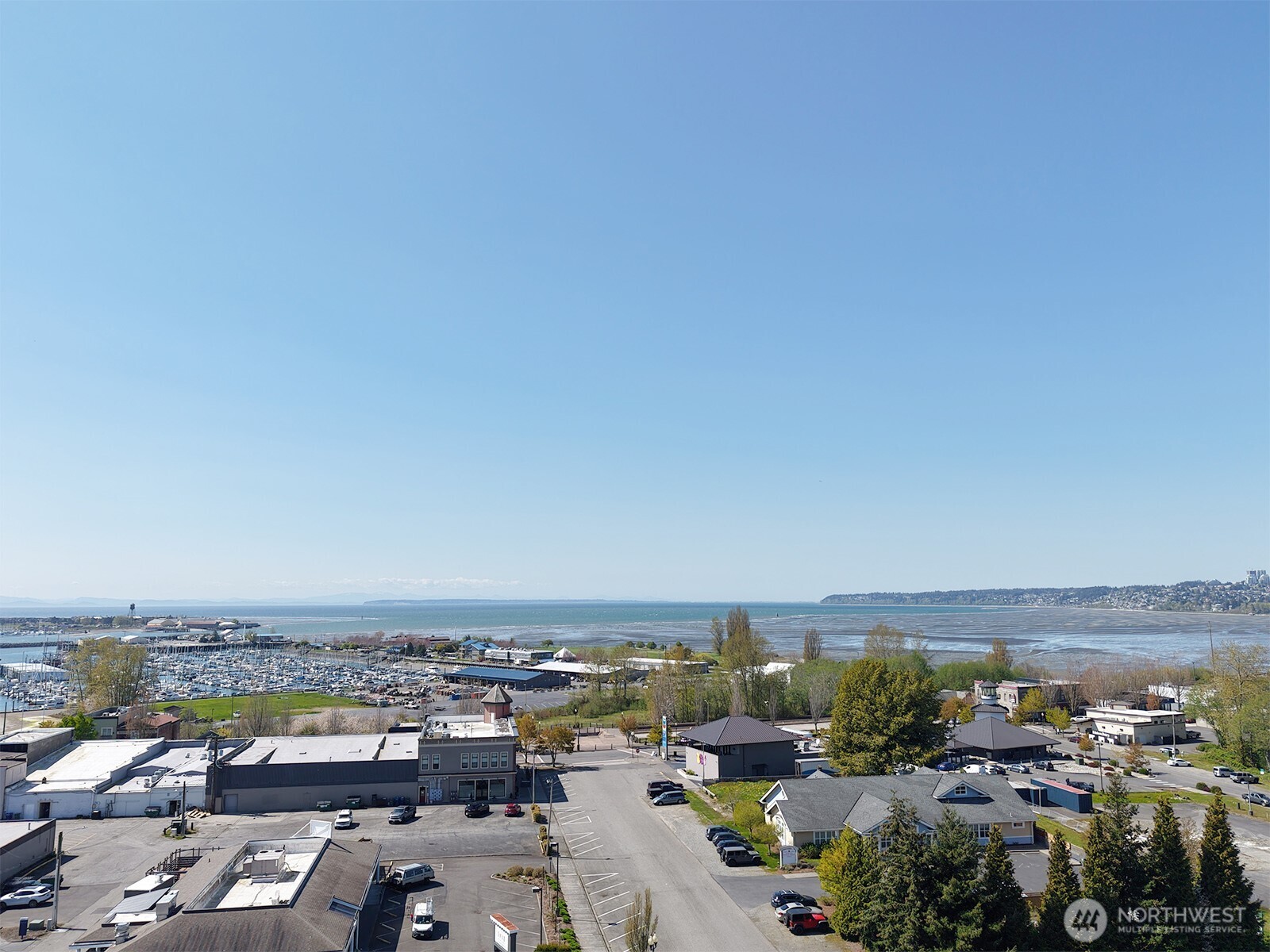 240 G street , Blaine, WA 98230