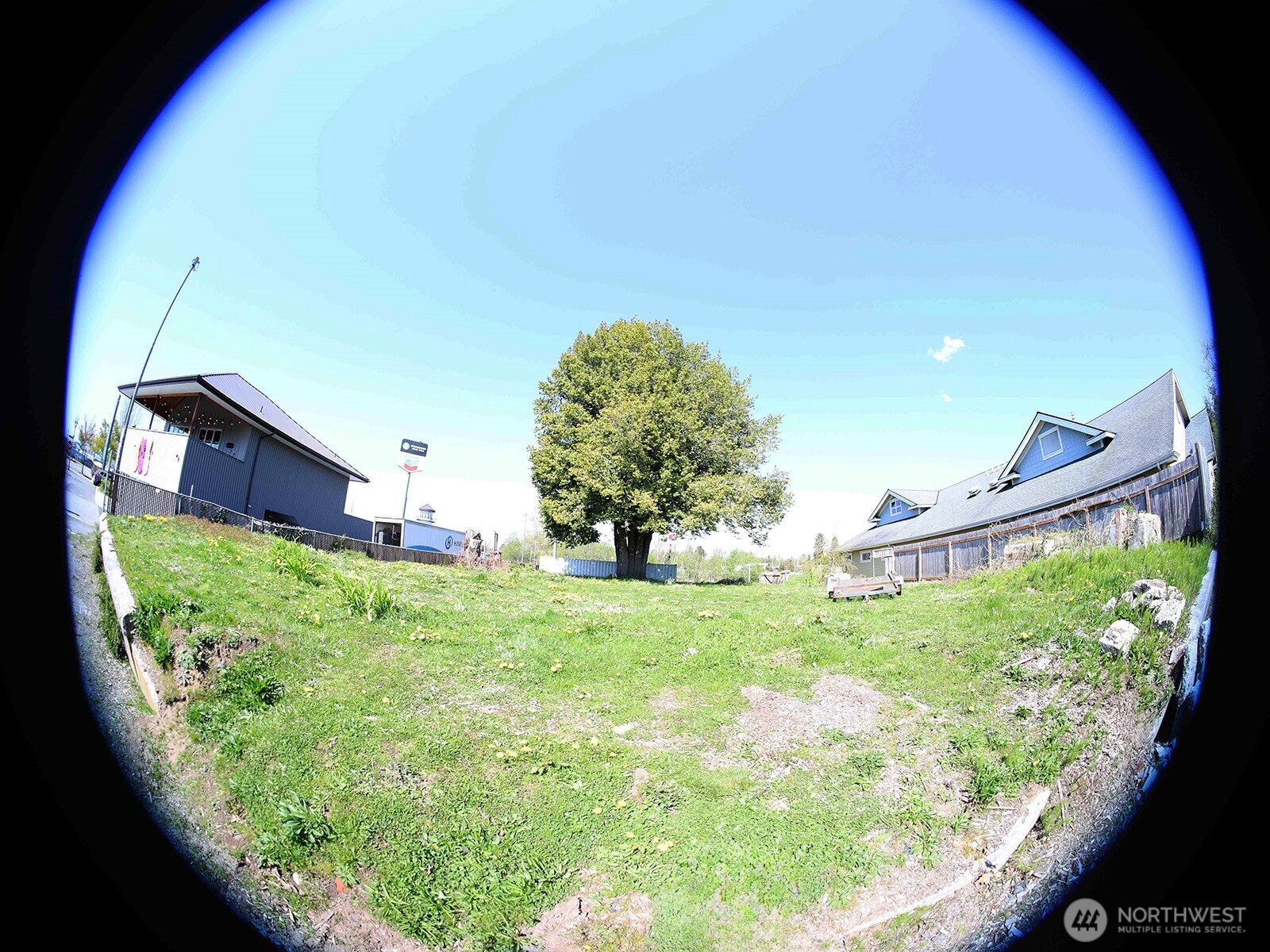 240 G street , Blaine, WA 98230