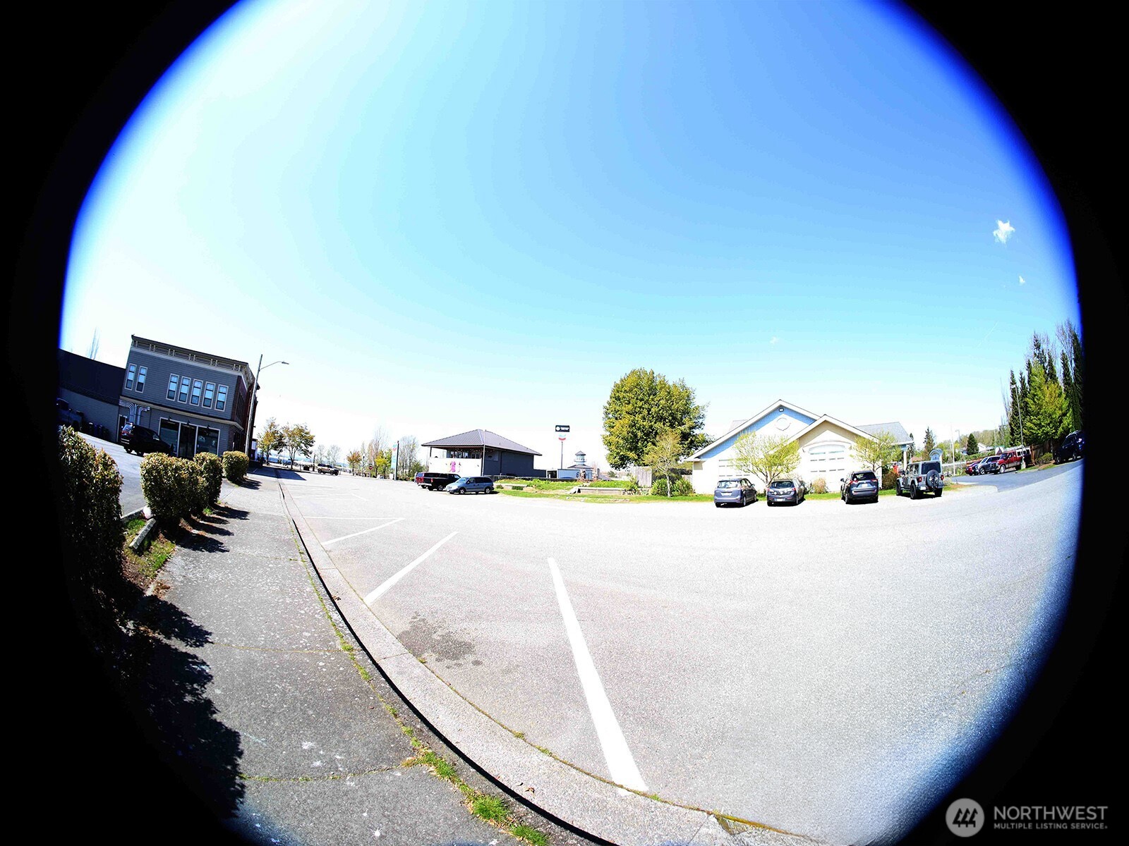 240 G street , Blaine, WA 98230