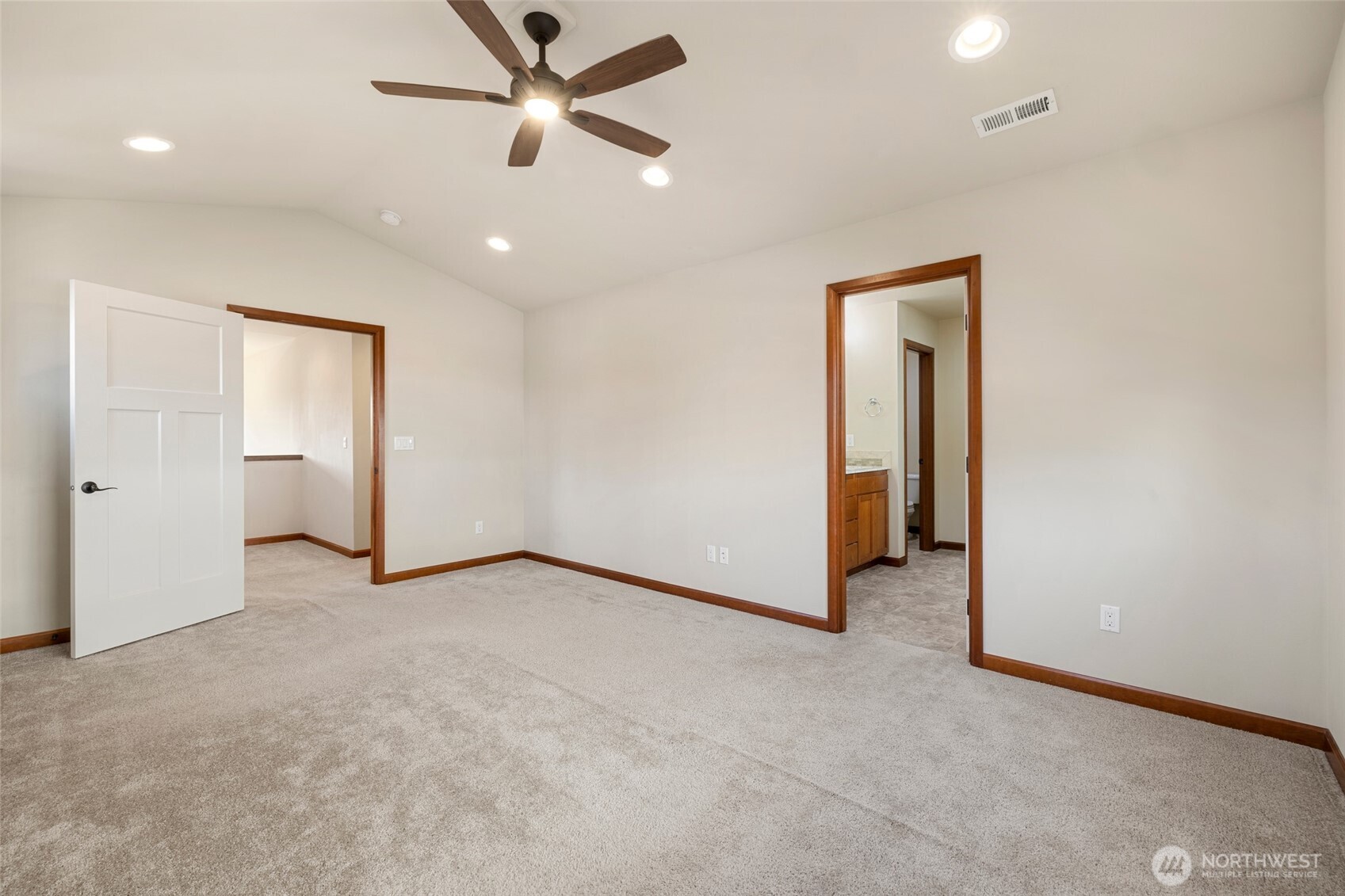 4617 167th Street SW, Lynnwood, WA 98037