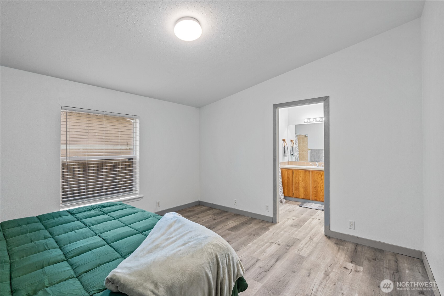 48 Robin Lane , Pacific Beach, WA 98571