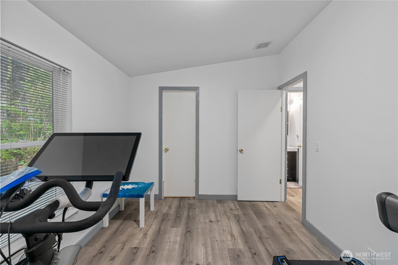 48 Robin Lane , Pacific Beach, WA 98571