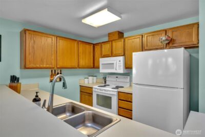 1119 S 249th Place , Des Moines, WA 98198 - Photo 5